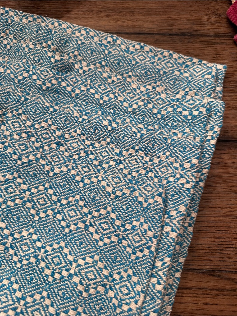 8 Crate&Barrel Aqua and White Woven Placemats